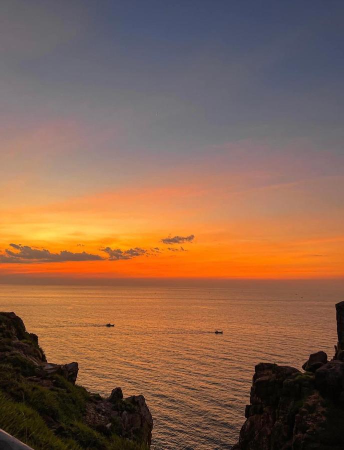 Khách sạn Nghinh Phong Beach Tuy Hòa Esterno foto